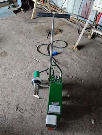 自動焊機